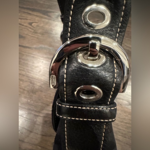 Black Coach Purse Shoulder Bag - Picture 3 of 12